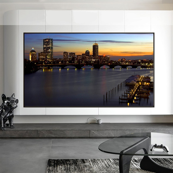 Picture frame and screen